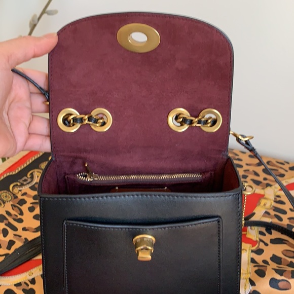 COACH - Picture 8 of 15